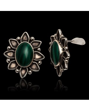 Malachite .925 Sterling Silver Certified Authentic Navajo Native American Flower Stud Earrings 24248 Malachite .925 Sterling Silver Certified Authentic Navajo Native American Flower Stud Earrings 24248