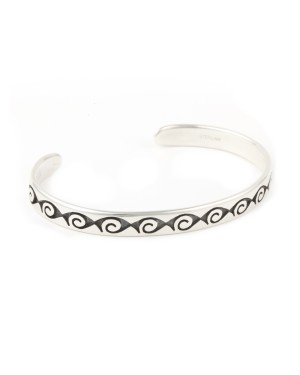 Prayer Feather Handmade Certified Authentic Hopi .925 Sterling Silver Native American Bracelet 12799-1