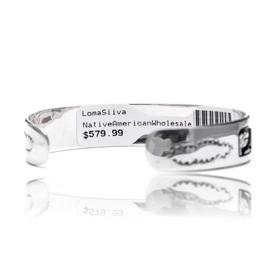 Storyteller .925 Sterling Silver Navajo Handmade Native American Cuff Bracelet 1255 Storyteller .925 Sterling Silver Navajo Handmade Native American Cuff Bracelet 1255