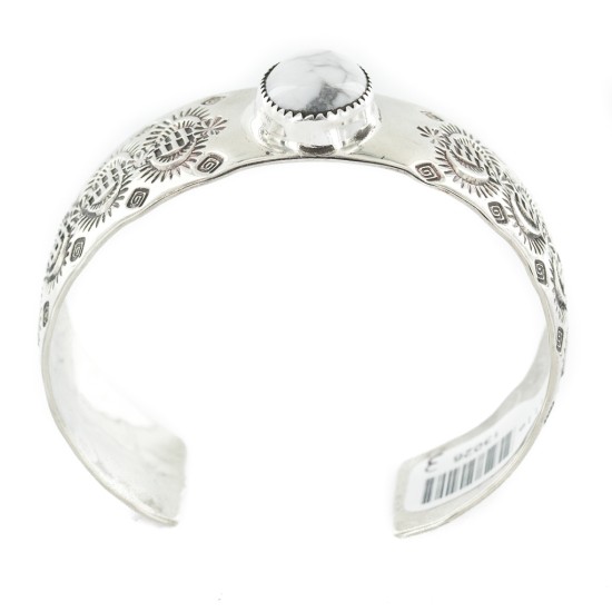 Nickel Navajo Handmade Certified Authentic White Howlite Native American Bracelet 13026-3