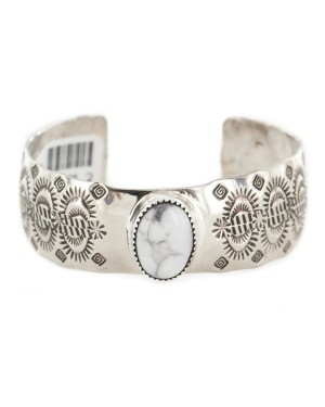 Nickel Navajo Handmade Certified Authentic White Howlite Native American Bracelet 13026-3