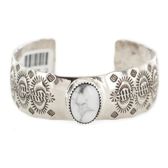 Nickel Navajo Handmade Certified Authentic White Howlite Native American Bracelet 13026-3