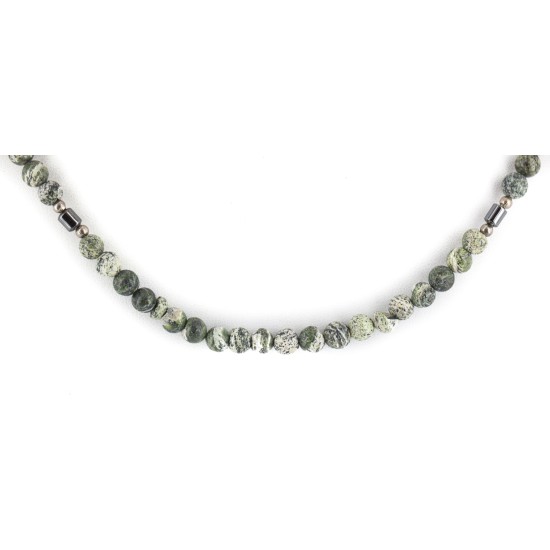 Certified Authentic Navajo .925 Sterling Silver Natural Hematite Green Jasper Native American Delicate Necklace Chain 15963-20