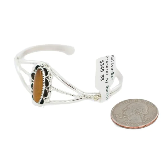 Oval Handmade Navajo .925 Sterling Silver Natural Tigers Eye Native American Bracelet 13108-1 Oval Handmade Navajo .925 Sterling Silver Natural Tigers Eye Native American Bracelet 13108-1