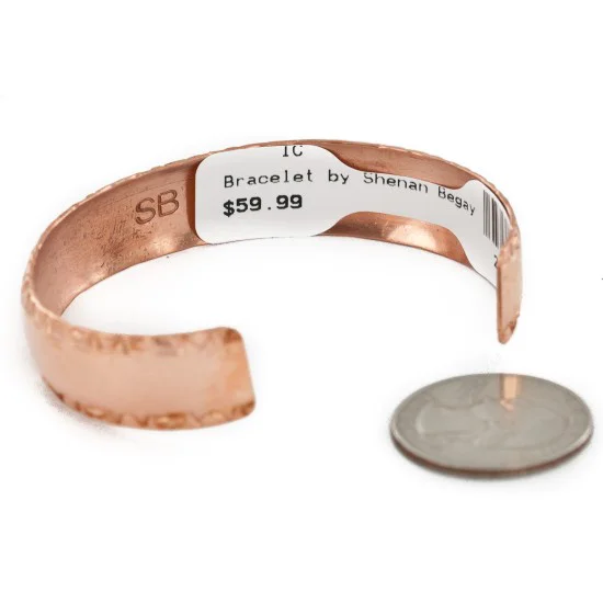 Handmade Navajo Pure Copper Native American Bracelet 1 24451-6 Handmade Navajo Pure Copper Native American Bracelet 1 24451-6