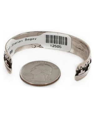 Handmade Mountain Navajo .925 Sterling Silver Baby Native American Bracelet 12505 Handmade Mountain Navajo .925 Sterling Silver Baby Native American Bracelet 12505
