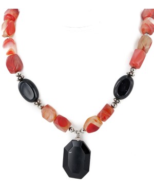Certified Authentic Navajo .925 Sterling Silver Natural Black Onyx Carnelian Native American Necklace 15760-11