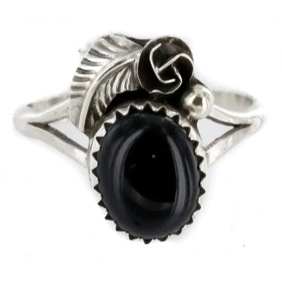Handmade Navajo .925 Sterling Silver Black Onyx Native American Ring Size 6 1/4 26203-42 Handmade Navajo .925 Sterling Silver Black Onyx Native American Ring Size 6 1/4 26203-42