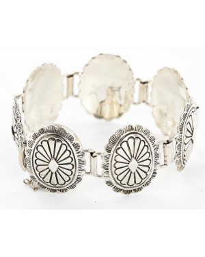 Collectable Handmade Certified Authentic Navajo .925 Sterling Silver Native American Link Concho Bracelet 12699
