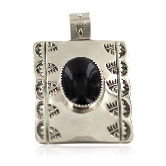 Certified Authentic Bear Paw Handmade Navajo Natural Black Onyx Native American Nickel Pendant 94006-1 Certified Authentic Bear Paw Handmade Navajo Natural Black Onyx Native American Nickel Pendant 94006-1