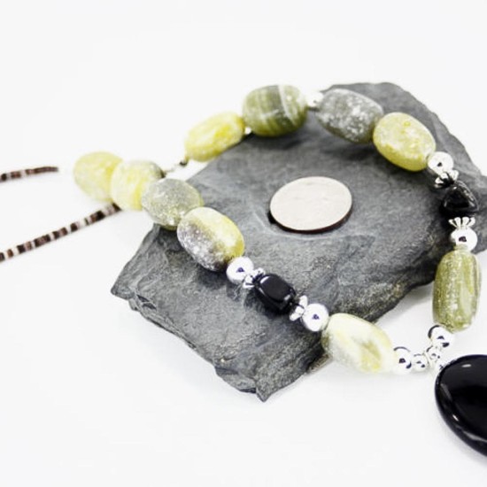 Certified Authentic Navajo .925 Sterling Silver Natural Green Agate Black Onyx Native American Necklace 15799-11