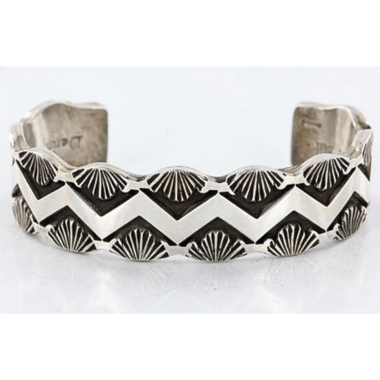 Certified Authentic Navajo .925 Sterling Silver Turquoise Signed and Darin BILL Native American Bracelet 371044720638 Certified Authentic Navajo .925 Sterling Silver Turquoise Signed and Darin BILL Native American Bracelet 371044720638