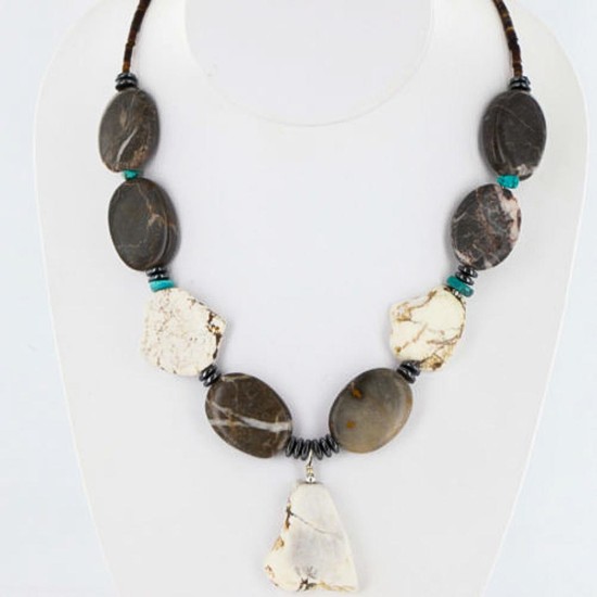 Certified Authentic Navajo .925 Sterling Silver White Howlite Jasper Native American Necklace 15762-5