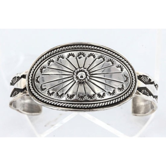 Certified Authentic Navajo Carved .925 Sterling Silver Sterling Silver Signed and Nora Native American Bracelet 390767803563