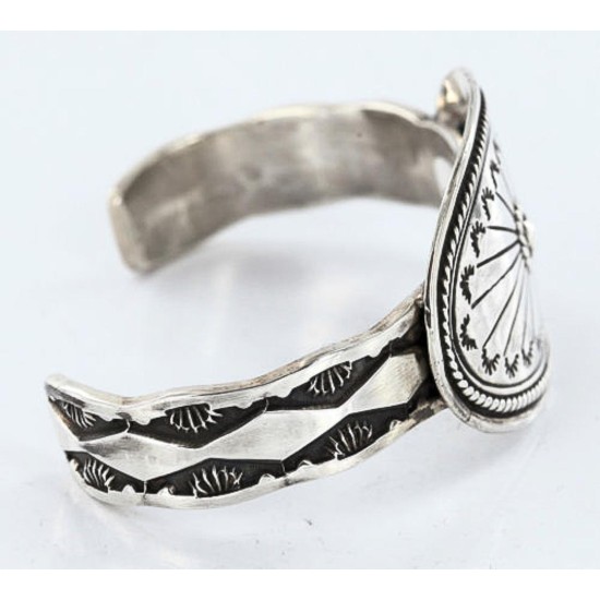 Certified Authentic Navajo Carved .925 Sterling Silver Sterling Silver Signed and Nora Native American Bracelet 390767803563