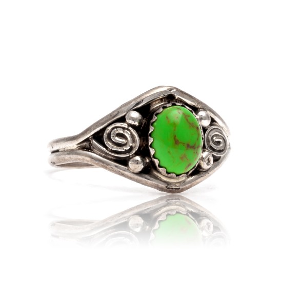 Gaspeite .925 Sterling Silver Certified Authentic Navajo Native American Handmade Ring 13204-5 Gaspeite .925 Sterling Silver Certified Authentic Navajo Native American Handmade Ring 13204-5